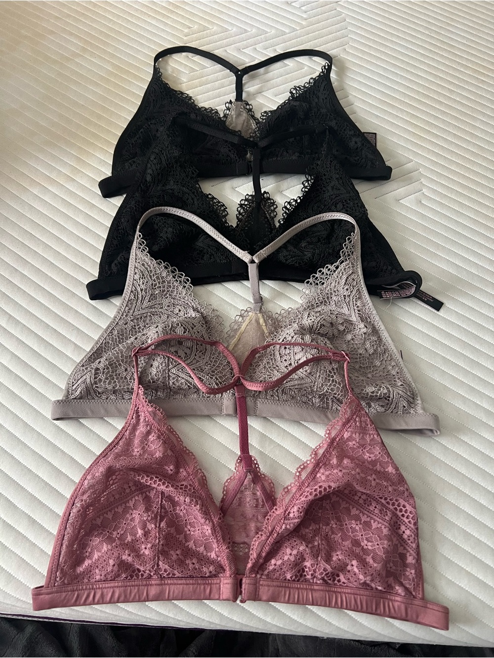 Victoria's Secret Lace Bralette Set of 4, front closure lace bralette M
